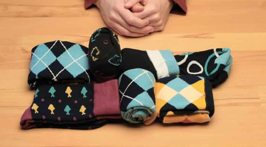 How To Fold Socks For A Gift?